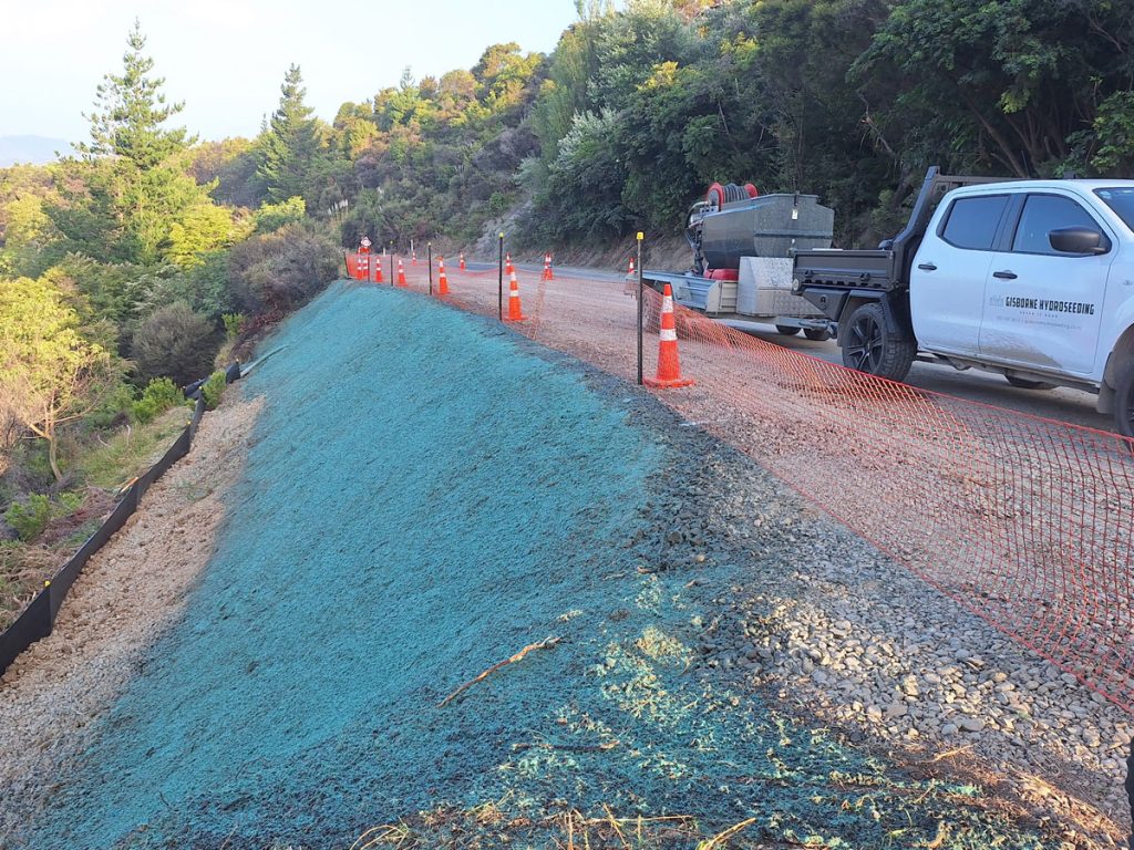 erosion-control-hydroseeding2-gisborne1